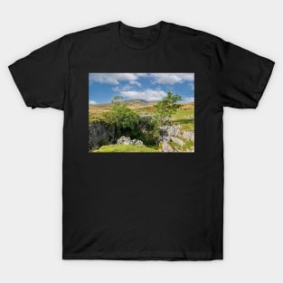 Route to Ingleborough T-Shirt